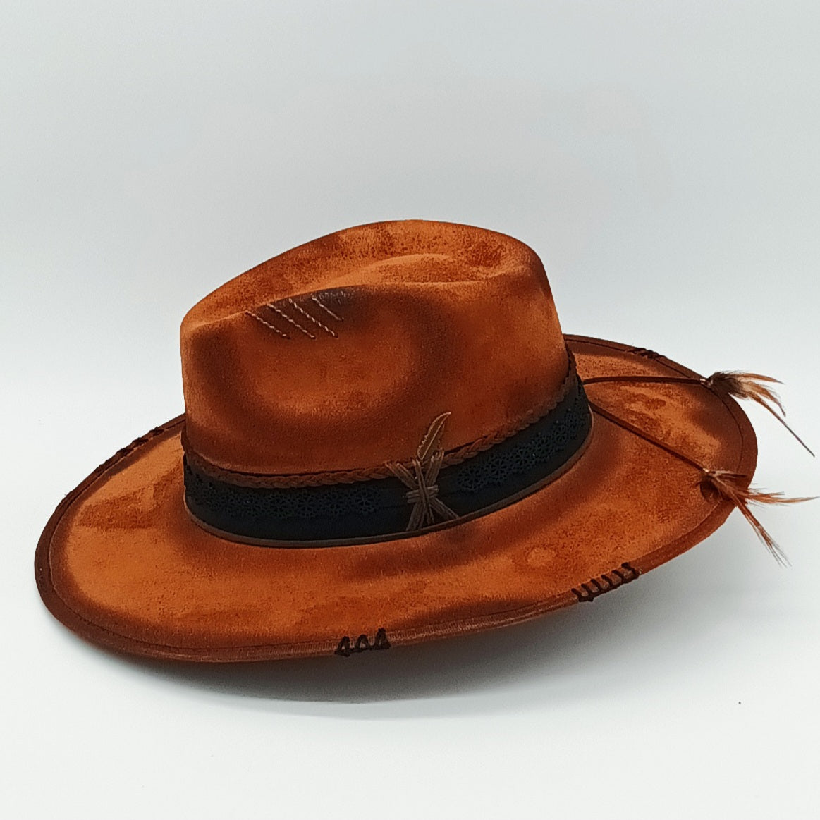 Sombrero Decorado 3 Gamuza Edición 2