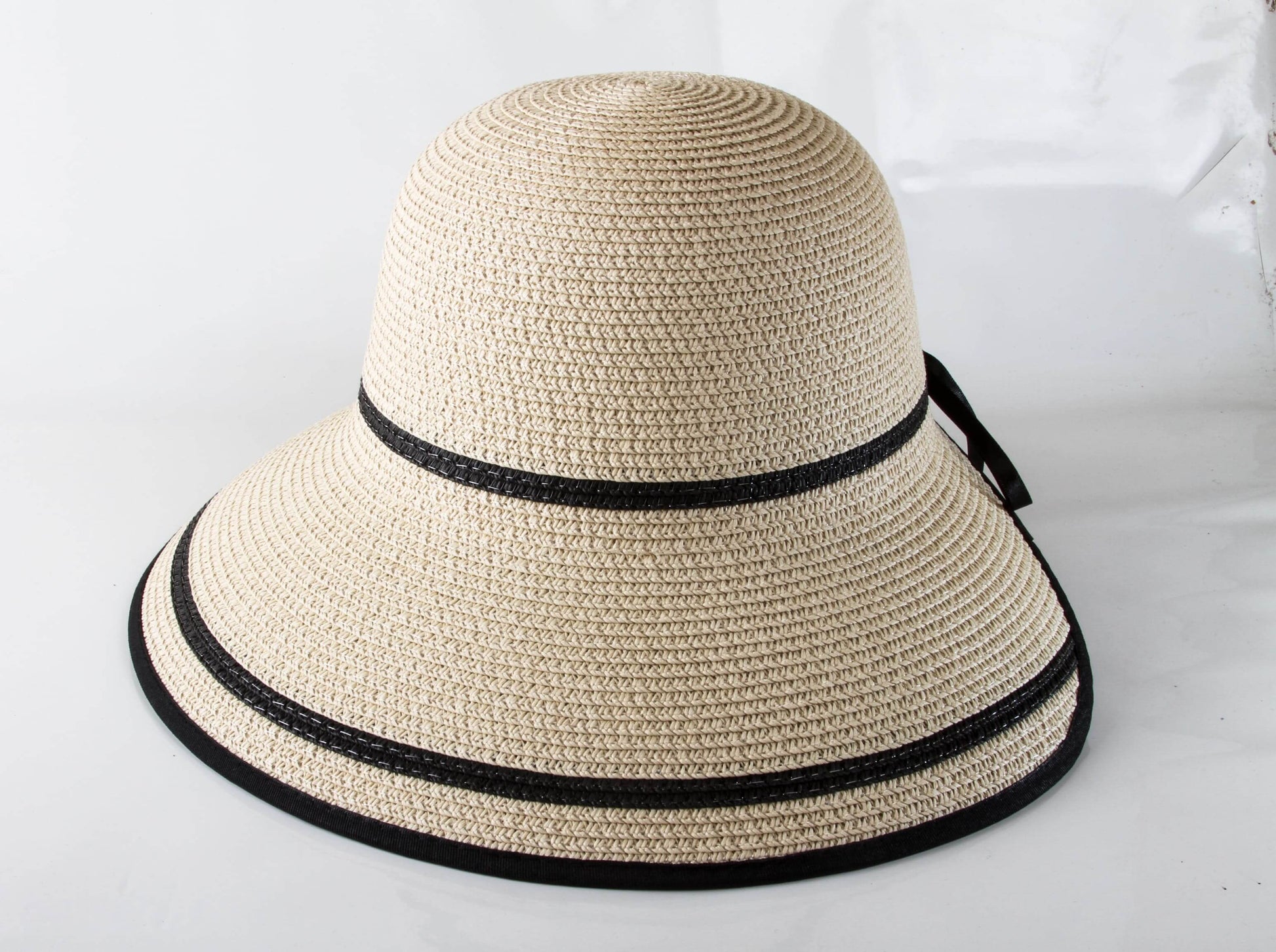 Visera Moño Listón Atrás