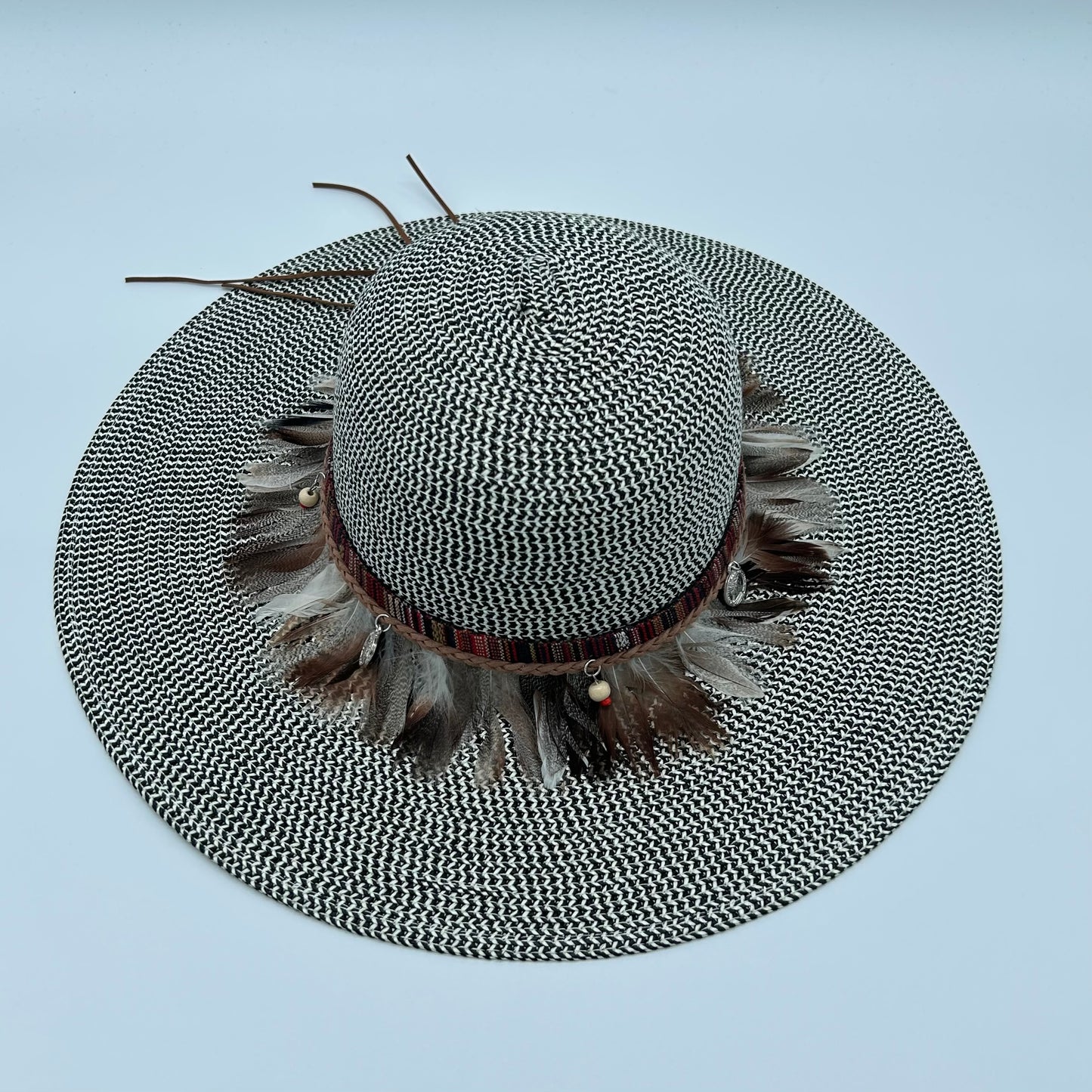 Dama GTM Plumas