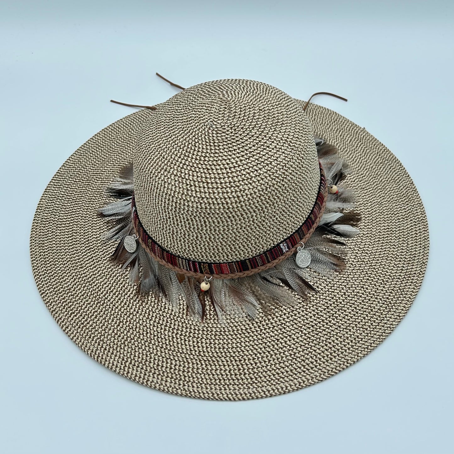 Dama GTM Plumas